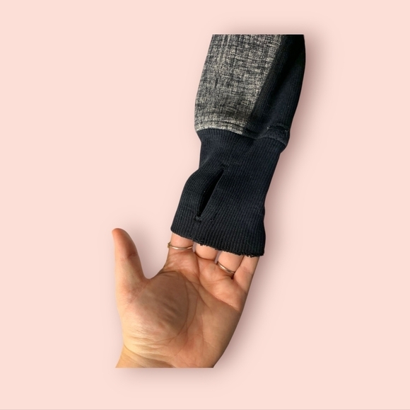 Lululemon Scuba Zip Hoodie Grey & Black, Size 6, Excellent Gently Used Condition - Picture 7 of 8